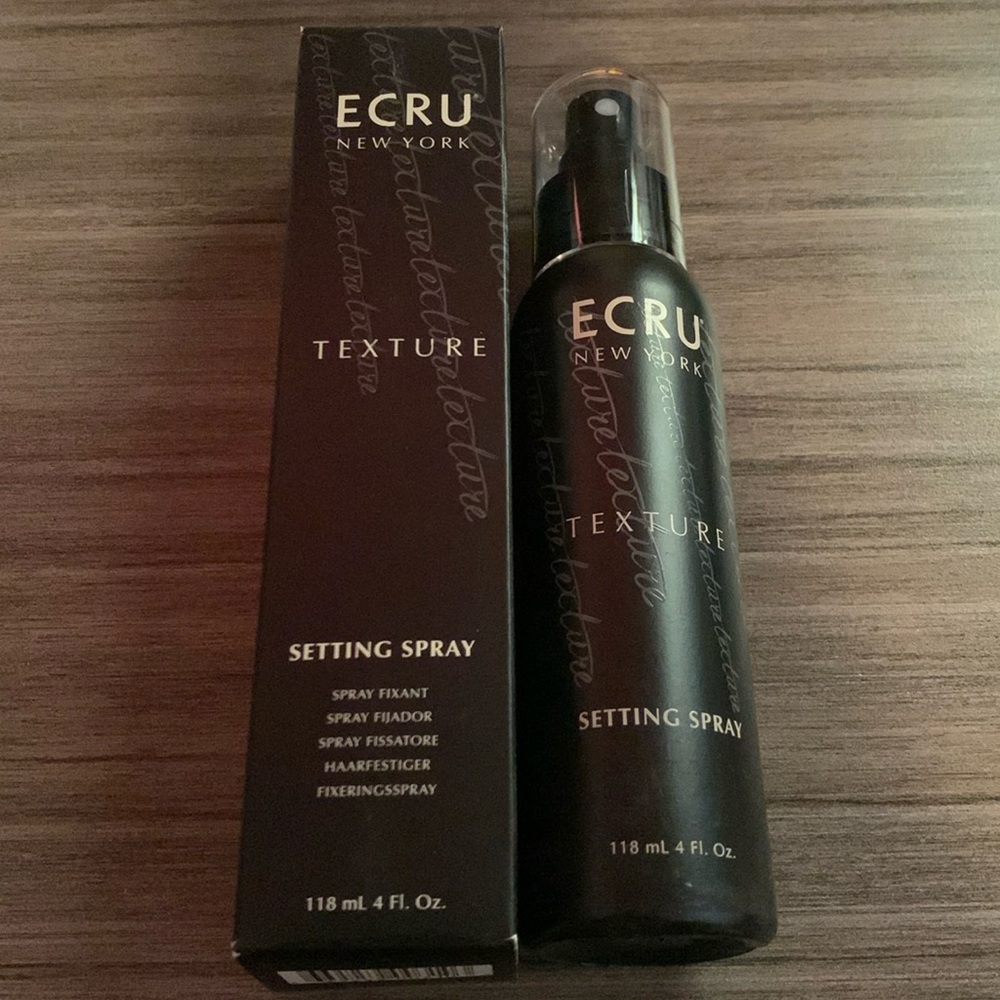 ✨$15 each✨ ECRU New York New In Box Texture Setting Spray Lasting Hold